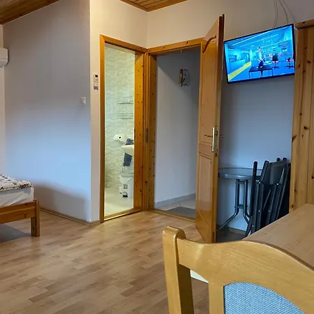 Csok Apartmanhaz Апартаменты *