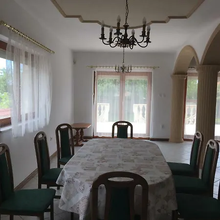 Csok Apartmanhaz * Балатонфюред