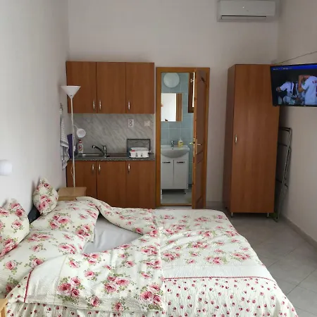 Апартаменты Csok Apartmanhaz *