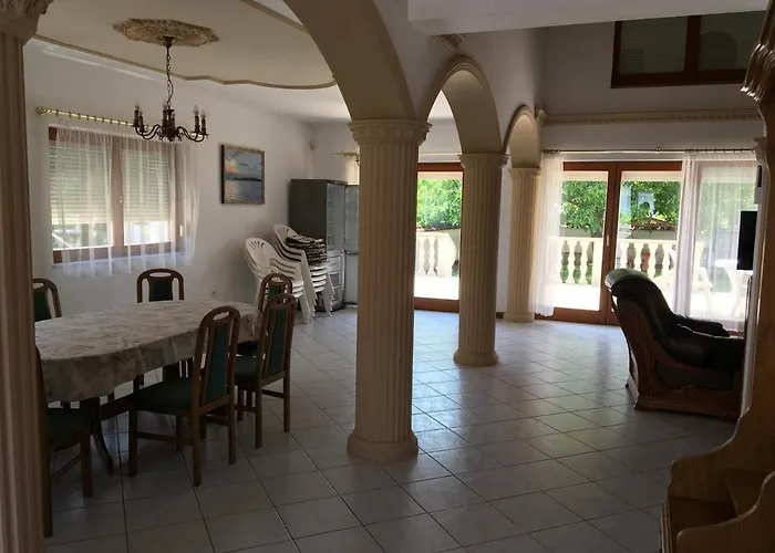 Apartament Csok Apartmanhaz