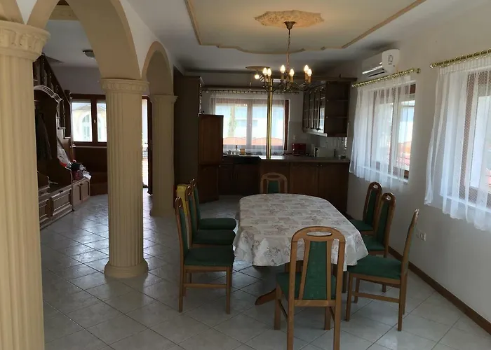 Csok Apartmanhaz 아파트